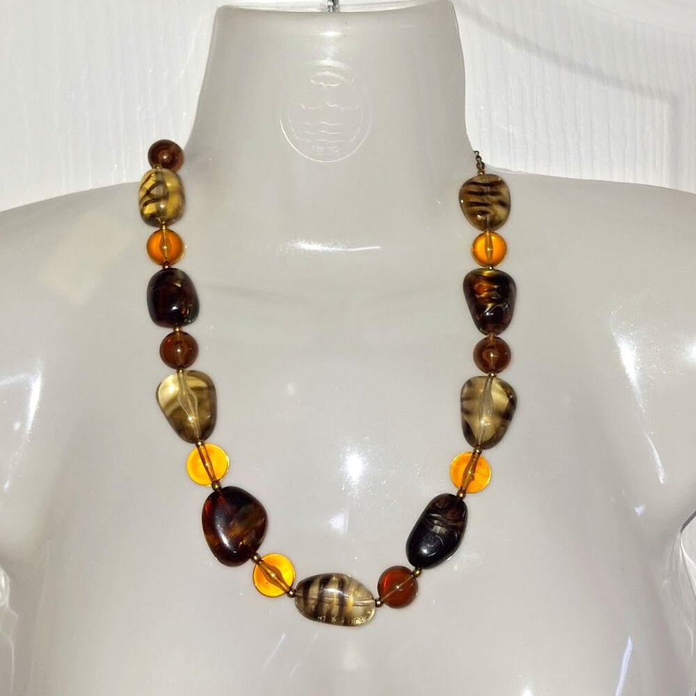 Chunky beaded necklace